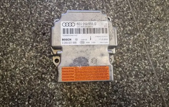 Audi A4 S4 B7 8E 8H Airbag control unit/module 8E0959655G