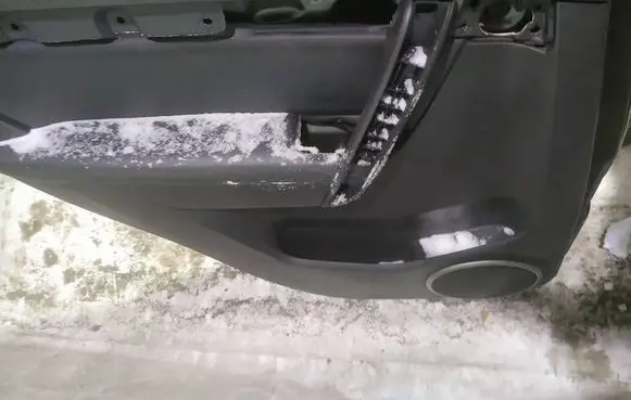 Chevrolet Captiva Rear door card panel trim 