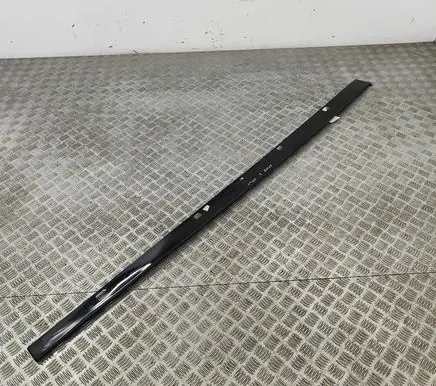 Roof trim bar molding cover