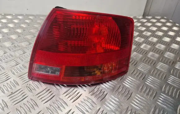 Audi A4 S4 B7 8E 8H Rear/tail lights 8E9945096E
