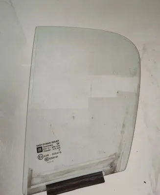 Opel Corsa D Rear vent window glass AS2