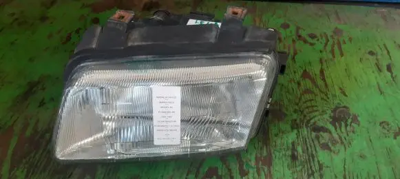 Audi A4 S4 B5 8D Headlight/headlamp