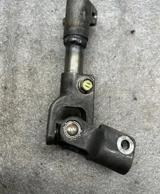 Toyota Avensis T250 Steering column universal joint 70908