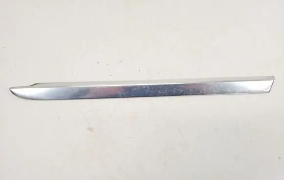 Mercedes-Benz B W246 W242 Fender trim (molding) A2466730483
