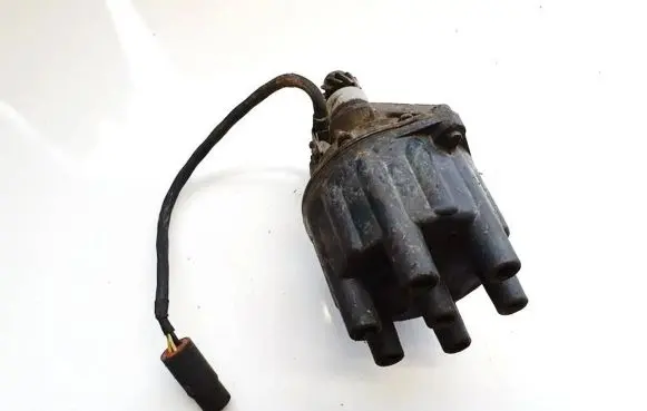 Mitsubishi Sigma Spark distributor 