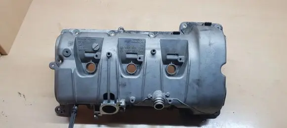 Porsche Macan (95B) Rocker cam cover 94610513665