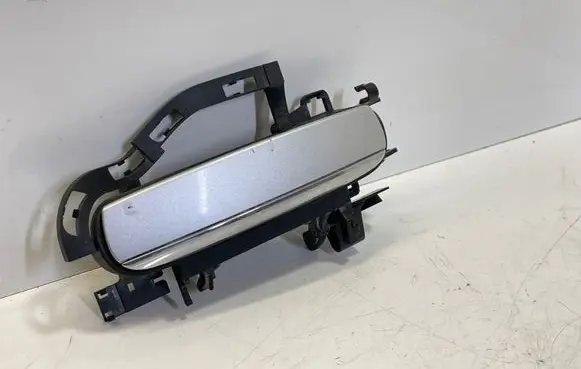 Audi A6 S6 C6 4F Front door exterior handle 4F0037886
