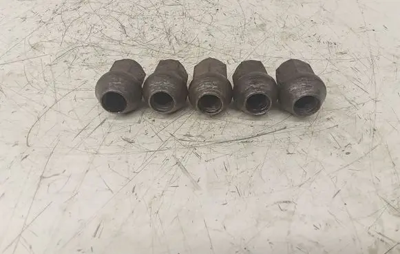 KIA Sorento Nuts/bolts 