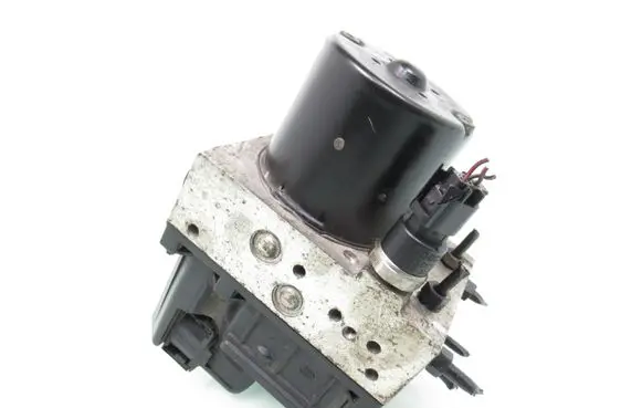 Volkswagen Polo IV 9N3 ABS Pump 6Q0614517E 0265950073 6Q0907379M