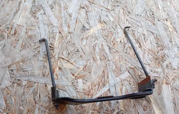 Renault Koleos I Battery bracket