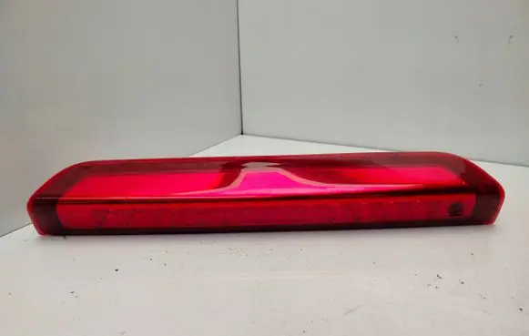 KIA Ceed Third/center stoplight 927011H3