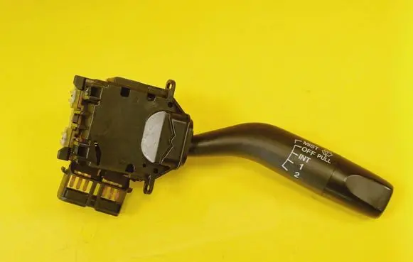Mazda 626 Wiper control stalk 17B122