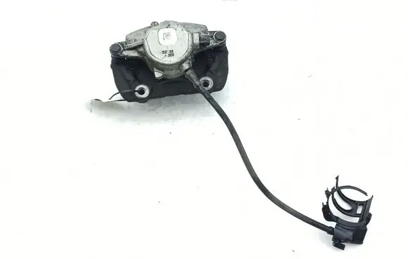 Mercedes-Benz C W204 Front brake caliper