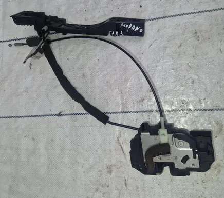 Nissan Murano Z50 Front door lock