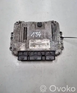 Ford Focus Engine control unit/module 4M5112A650YE