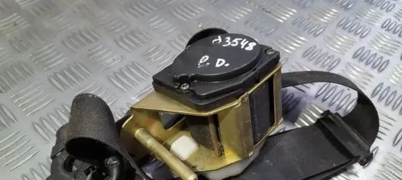 Opel Vectra B Front seatbelt
