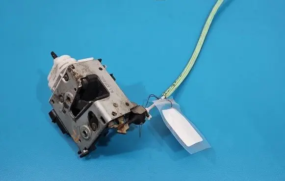 Audi A3 S3 8L Front door lock 8L1837015 IMPRK1548040