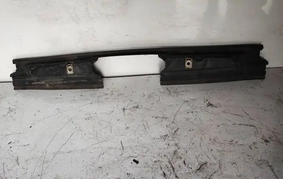 BMW 3 E92 E93 Radiator trim 7050650