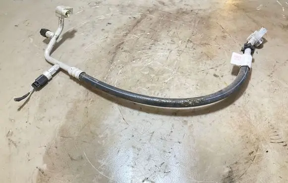 Ford Fiesta Air conditioning (A/C) pipe/hose L1BH18972AB