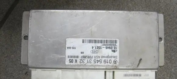 Mercedes-Benz CLK A208 C208 ABS control unit/module 0195453132