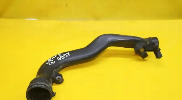Volkswagen Golf VI Intercooler hose/pipe