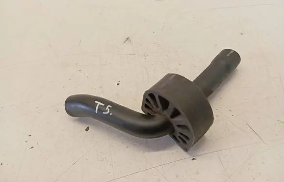 Volkswagen Transporter - Caravelle T5 Engine coolant pipe/hose