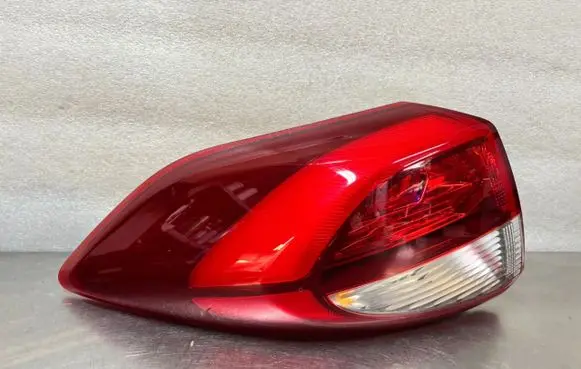 Hyundai Tucson TL Rear/tail lights 92401-D31