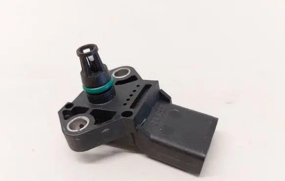 Volkswagen Golf VI Turbo air boost pressure sensor 0281002399 038906051B