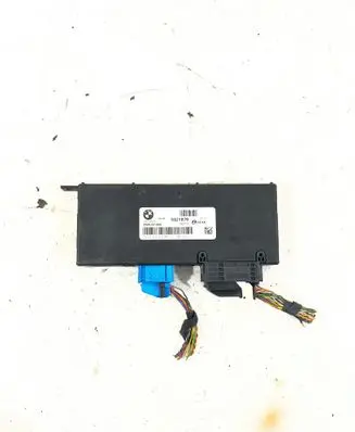 BMW 5 F10 F11 Gateway control module 9321879