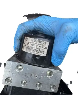 Mercedes-Benz C AMG W203 ABS Pump 0043041502001285 A0054311512 0345457032
