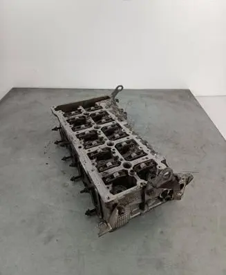 BMW 3 E90 E91 Engine head 7781098 781019607 14024850