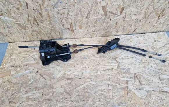 Peugeot Rifter Gear shift cable linkage 9814652680 82018