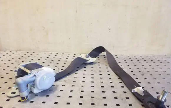 Subaru Outback Front seatbelt 7S2590P