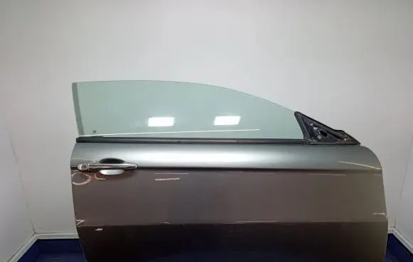 Alfa Romeo GTV Front door