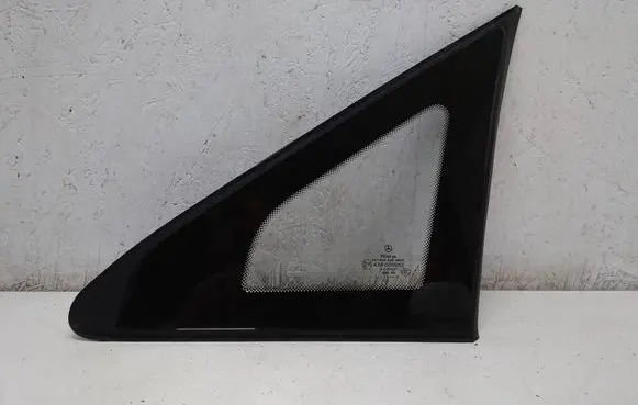 Mercedes-Benz Vito Viano W639 Front triangle window/glass A6396736305 6396736305