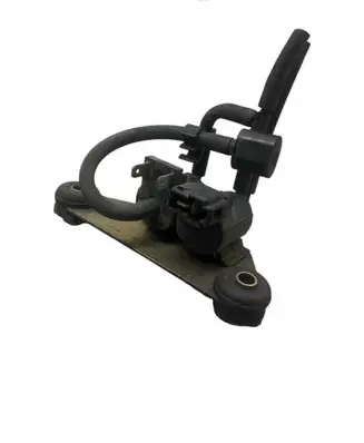 Mitsubishi L200 Vacuum valve 