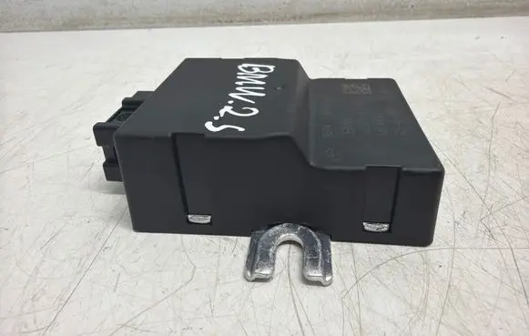 BMW 2 F45 Fuel injection pump control unit/module 7404880 22271819D 03102016