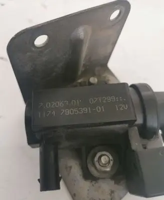 BMW X3 E83 Turbo solenoid valve 7805391