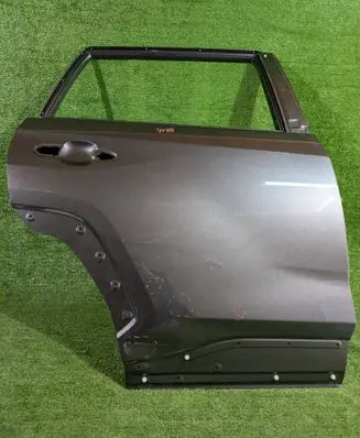 Toyota RAV 4 (XA50) Rear door 