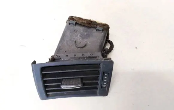 Audi A4 S4 B6 8E 8H Dash center air vent grill 438301 4383-01