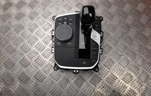 BMW 2 F44 Gear shifter/selector 5A12F50