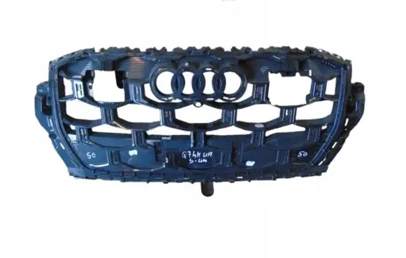 Audi Q7 4M Front bumper upper radiator grill 4M0853651BD 4M0853651BM