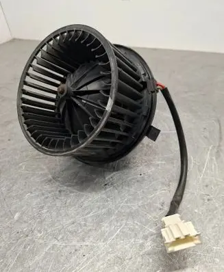 Volkswagen Transporter - Caravelle T4 Heater fan/blower 701819021B