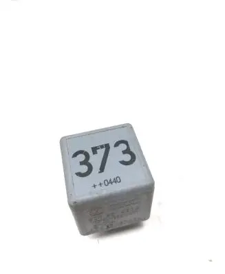 Audi A5 8T 8F Other relay 8D0951253A V23134B52X301