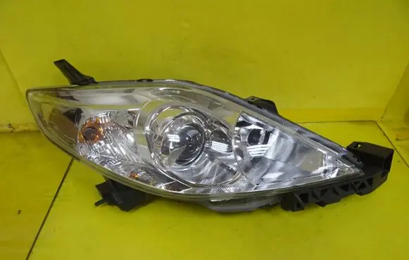 Mazda 5 Headlight/headlamp
