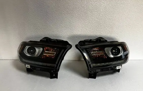 Dodge Durango III Headlights/headlamps set 68261182AD