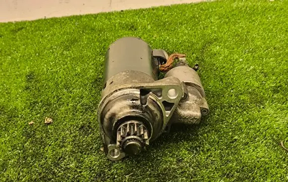 Mercedes-Benz CLA C117 X117 W117 Starter motor A2709060700