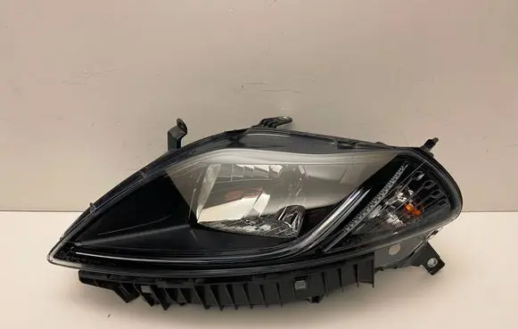 Lancia Ypsilon Headlight/headlamp 52195858 0821803014 82180301