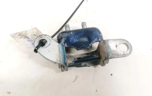Toyota Yaris Tailgate/trunk/boot hinge