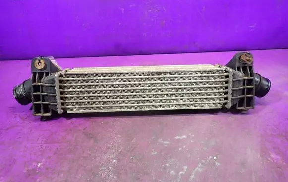 Ford Mondeo Mk III Intercooler radiator